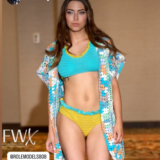 2 toned bikini